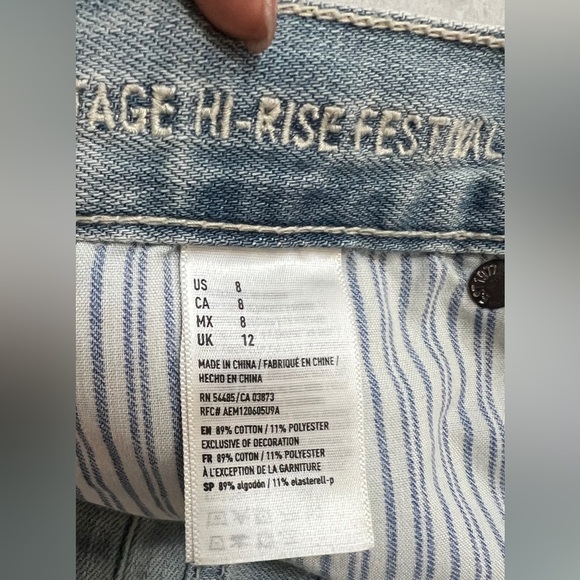 American Eagle Hi Rise Distressed Shorts- Size 8 - Picture 7 of 8